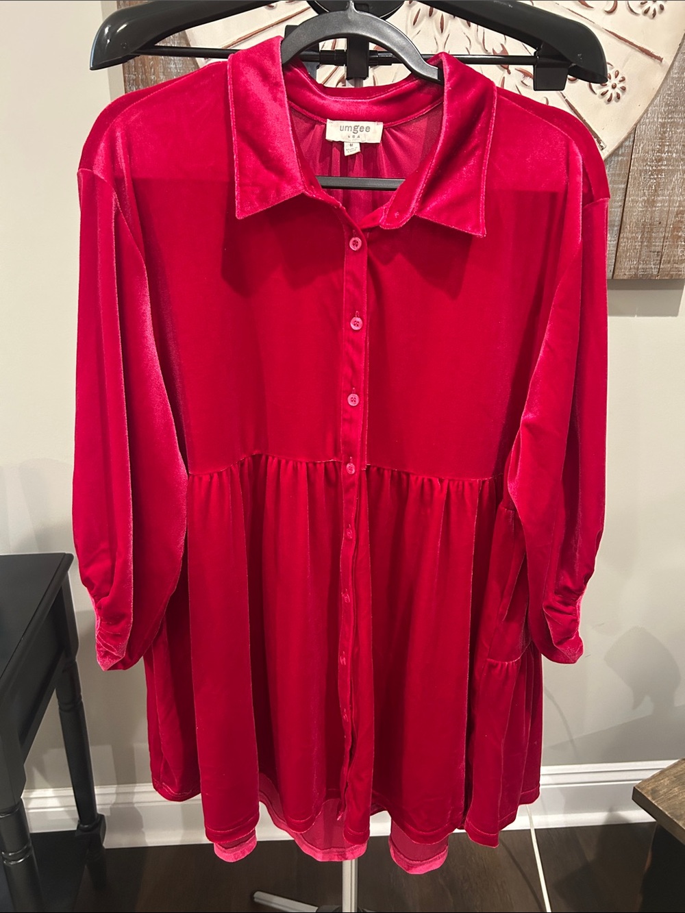 Umgee / Magenta / Velvet Button Up Baby Doll Dress  / Size Medium